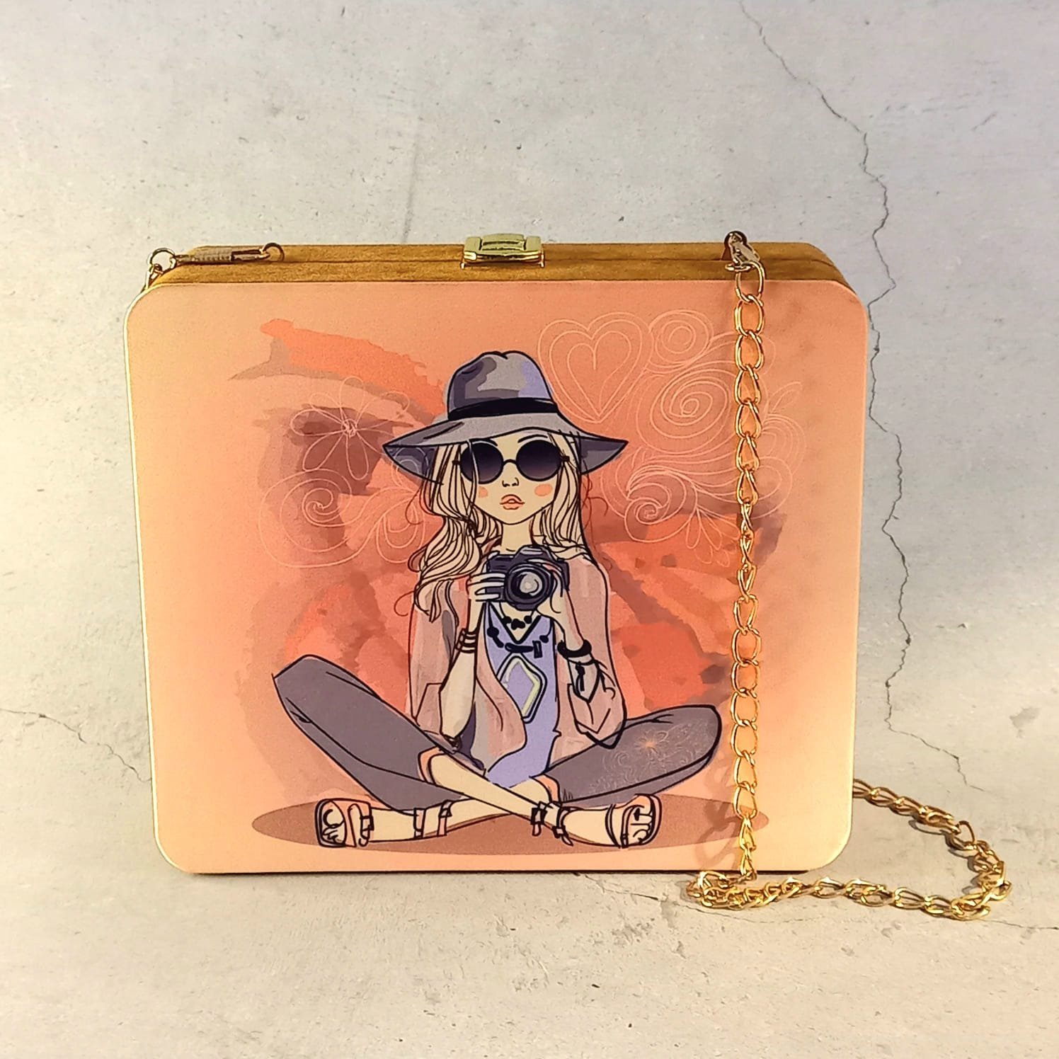 Modern Blossom Chain Clutch