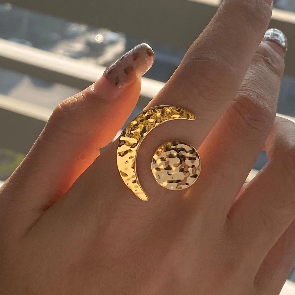 Royal Radiance Adjustable Ring