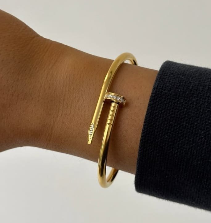 Celeste Spark Nail Bracelet