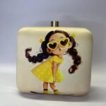 Speedy Twirl Printed Chain Clutch