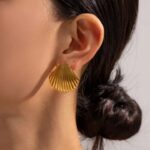 sculpted shell earrings