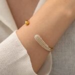 Pearl Glint Bracelet