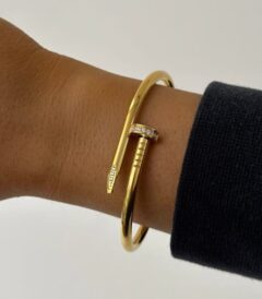 Spark Nail Bracelet