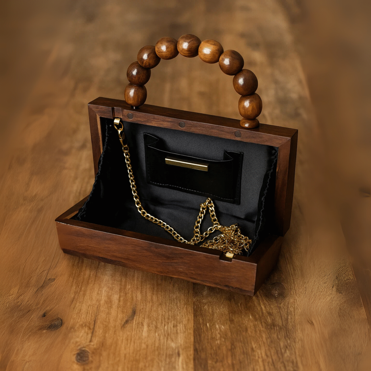 The Golden Key Clutch - Image 4