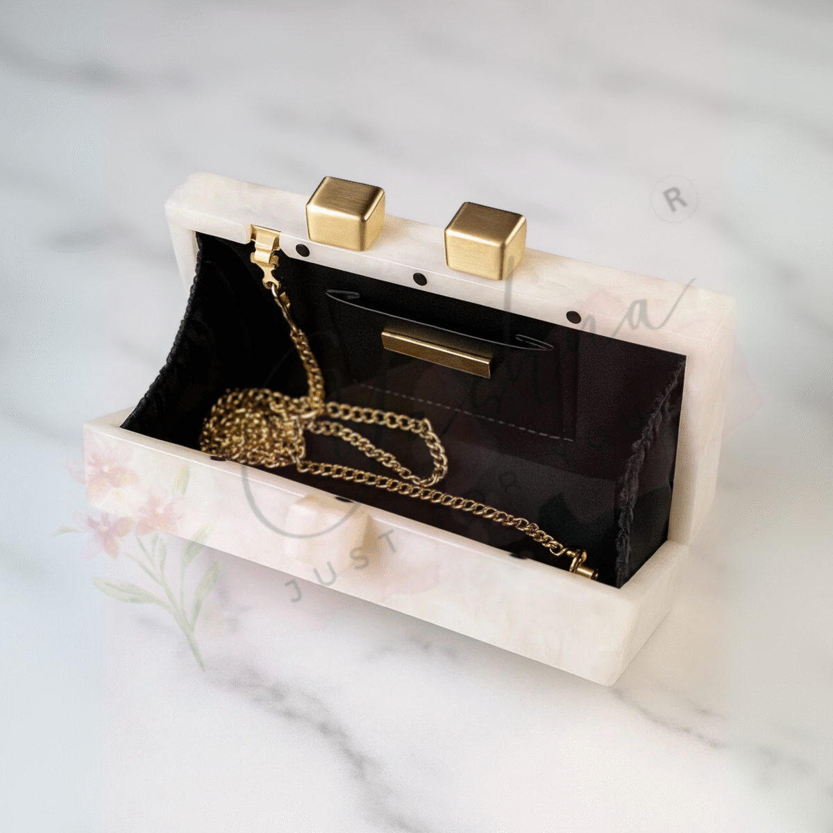 Ivory Luxe Grid Clutch - Image 4