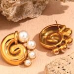 Golden Tide Pearl Earrings